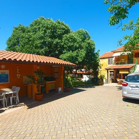 Apartman Fuer 3 Personen Ca 33 Qm In Pomer, Istrien Istrische Riviera Pomer